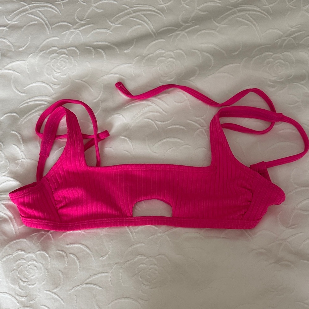 Xhilaration Hot Pink Ribbed Cutout Swim Top